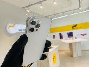 Apple iPhone
